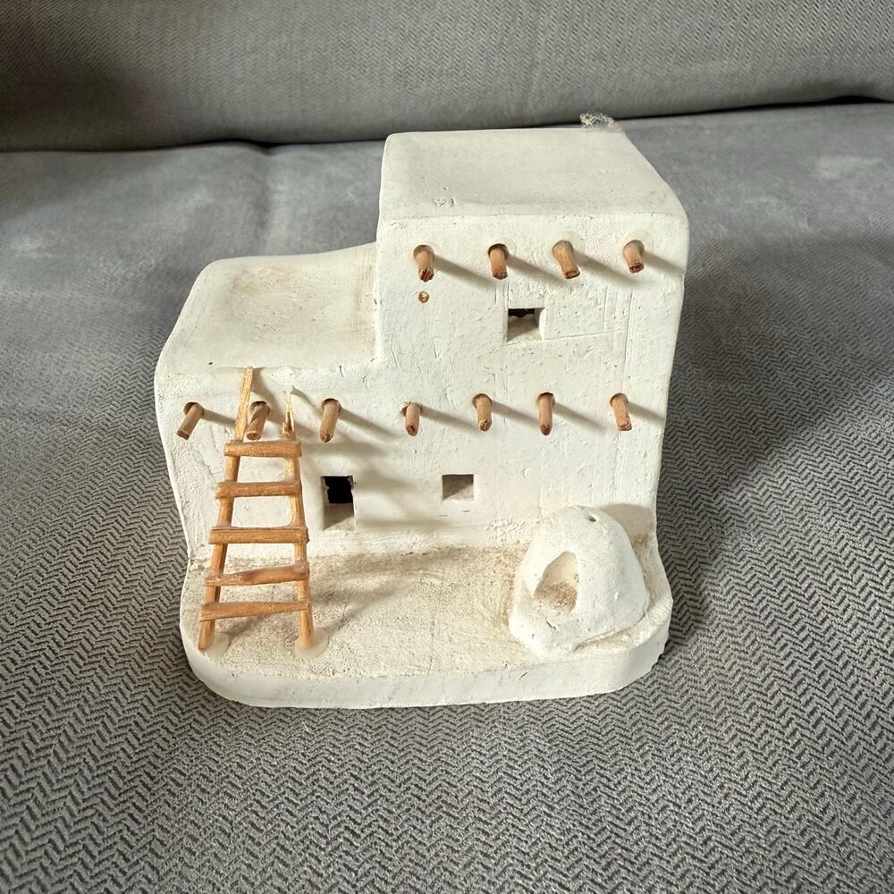 Vintage 1985 Signed Southwestern Adobe Pueblo House Miniature Folk Art Decor